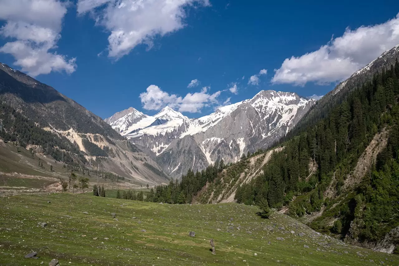 Baltal Valley