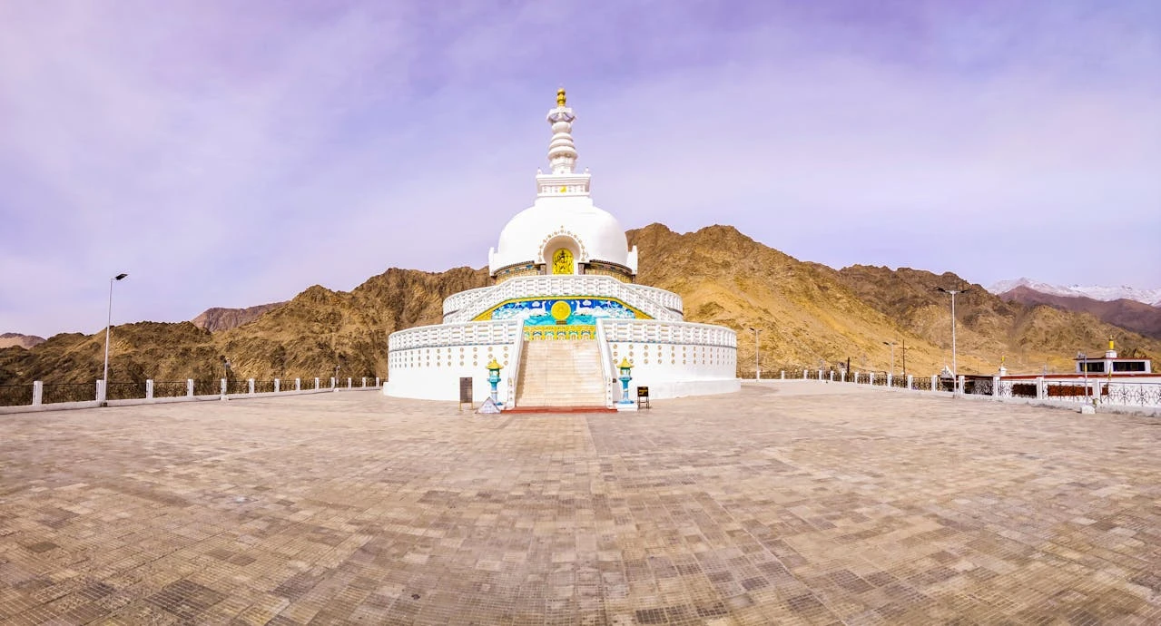 Shanti Stupa